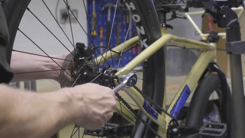 Installing Axles on Mountain Bike